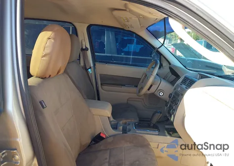 2010 Ford Escape Xlt из США, поврежденный, VIN 1FMCU9D79AKB29191